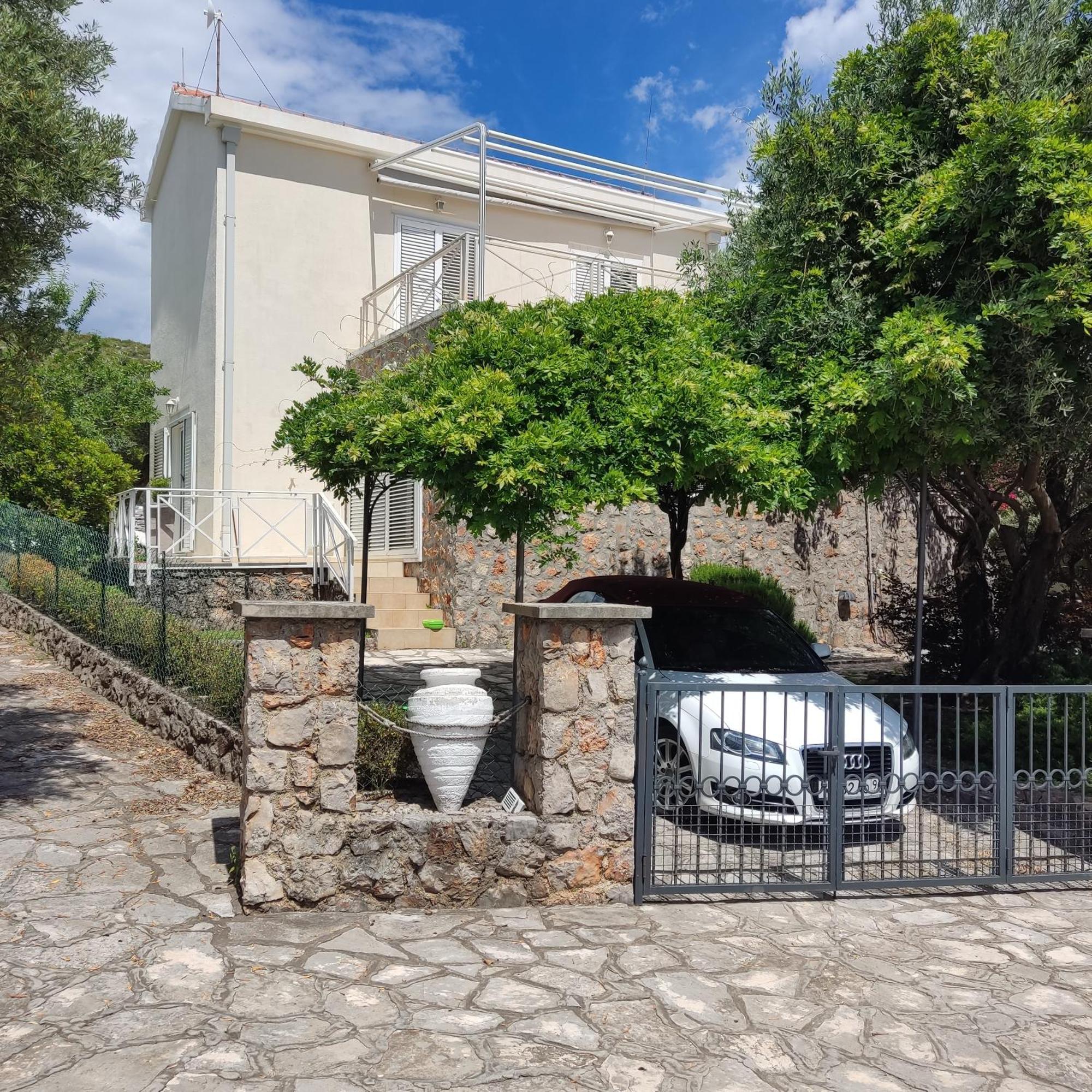 Suntime Villa 7 Тиват Экстерьер фото